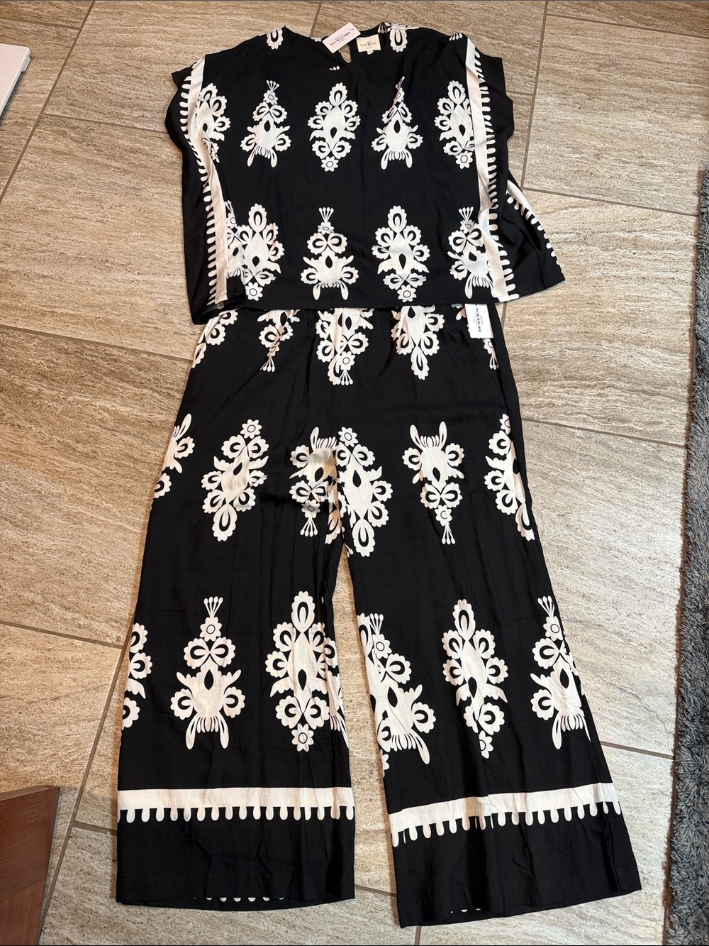 Umgee Black Wide-Leg Pant Set with Cream Embroidery NWT